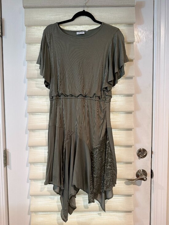 willow & root Dresses & Skirts - willow + root army green dress (size L)